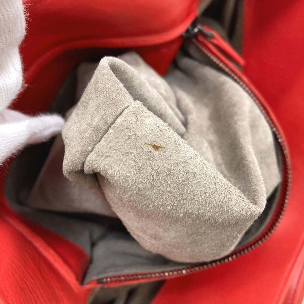 BOTTEGA VENETA Red Intrecciato Tote Bag - Picture 10 of 16